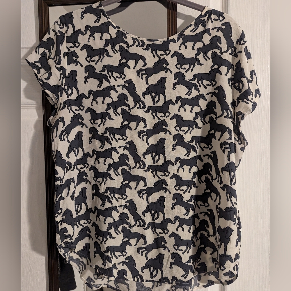 H&M Wild Horses Short Cap Sleeve Blouse Women's Size US 12
